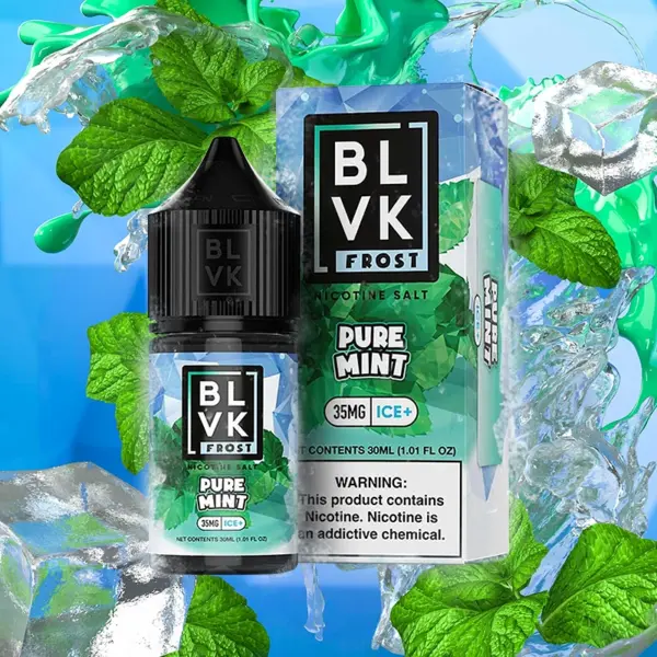 Pure mint clean vibe 맑고 밝은 민트향 중심의 BLVK 이미지. 부드러운 쿨링과 라이트 단향 분위기까지 자연스럽게 표현된 제품 사진.